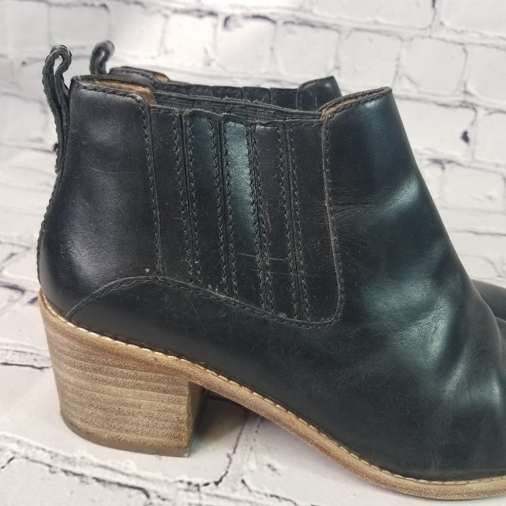 Madewell black leather chelsea boots - Picture 8 of 11